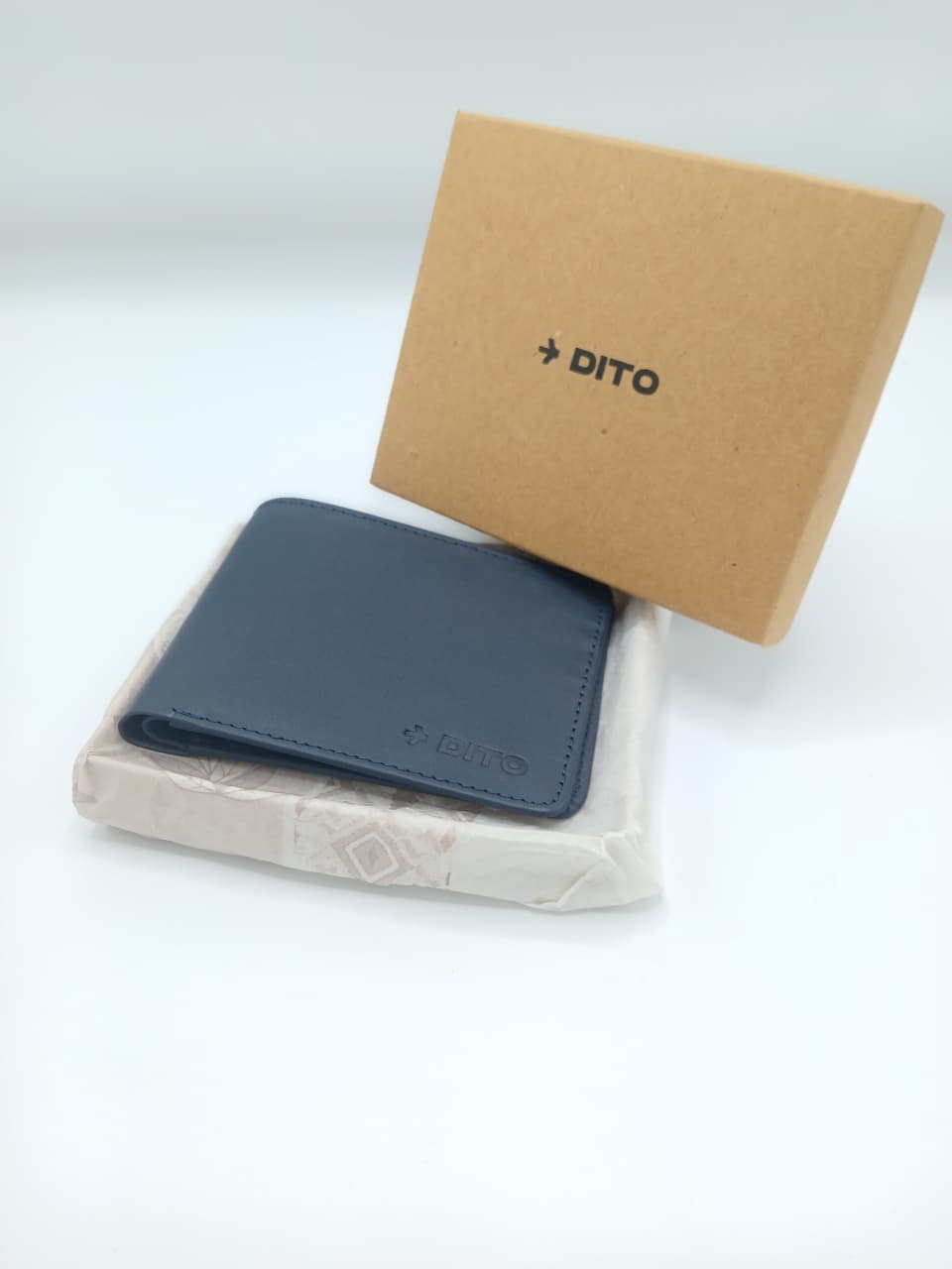 Dito Bluegrass Bifold Wallet (Pure Sheep Leather)
