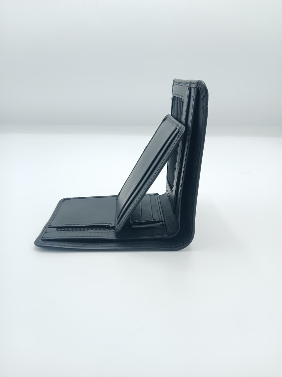 Dito Multi Slot Black Bifold Wallet (Pure Cow Leather)